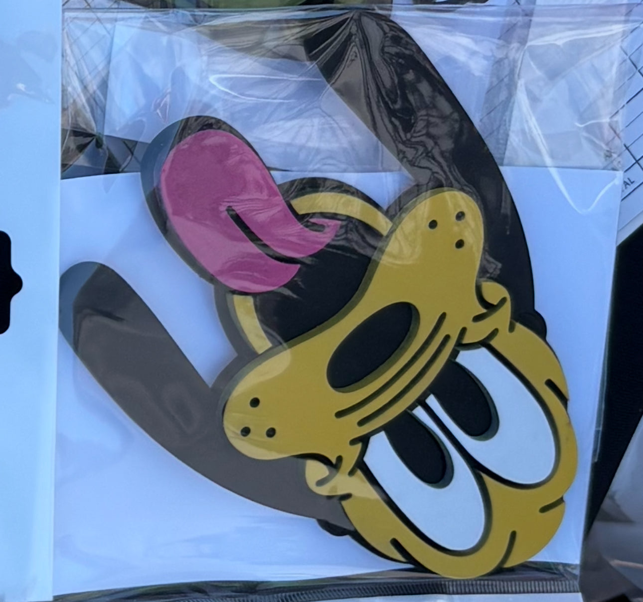 Plut0 interchangeable piece